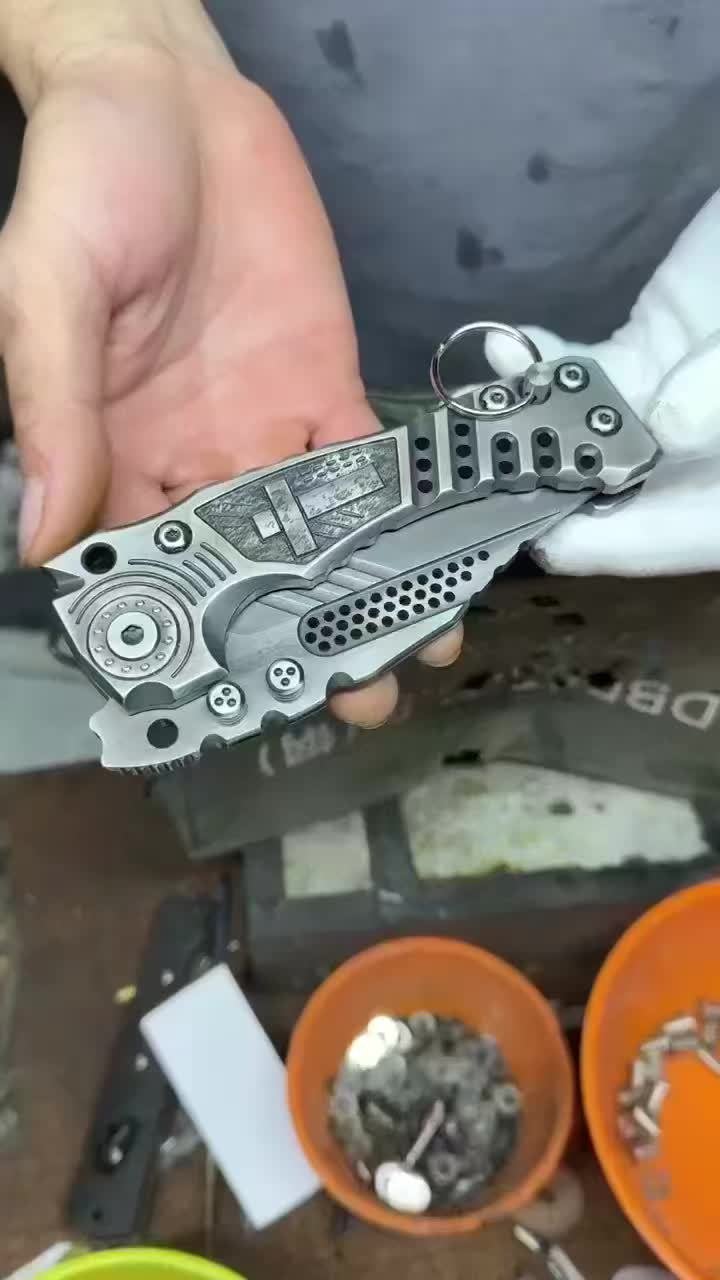 01f332ee57b86961c60d0bb02e87c80e.mp4.pdd_.000001.jpeg Miller T1 - Crusader Heavy Fold Folding Knife