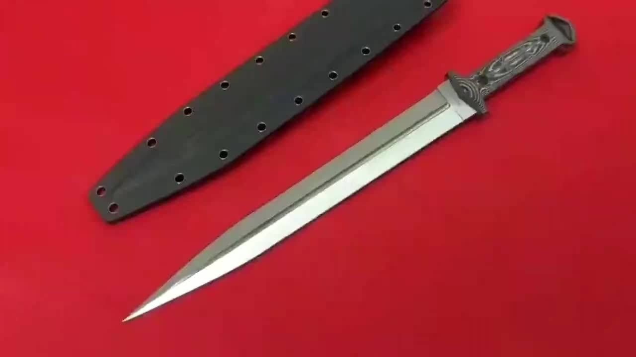 40fb080cefc7dcffb90fb5bd6c1744a0.mp4.pdd_.000001.jpeg United—Divine Sword