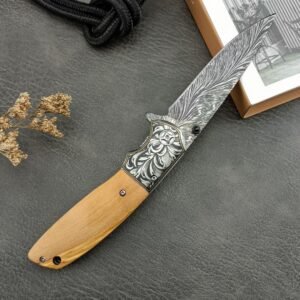 CM77 Quick Opening Discount Damascus Folding Knife