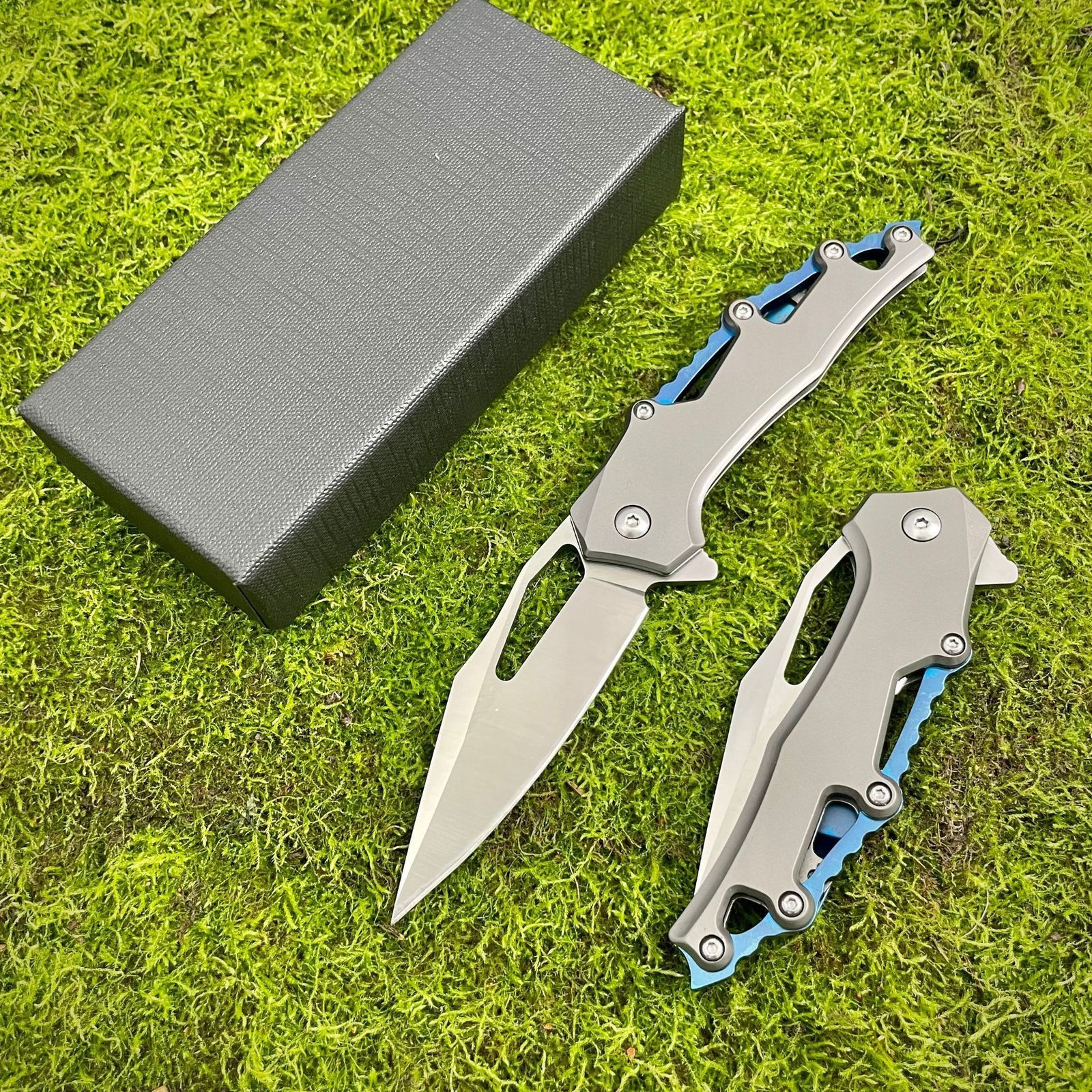 f5d63e51-070c-4a0c-946f-069c5e9891ed.jpeg The Bone Dragon Mechanically Breaks Folding Knife